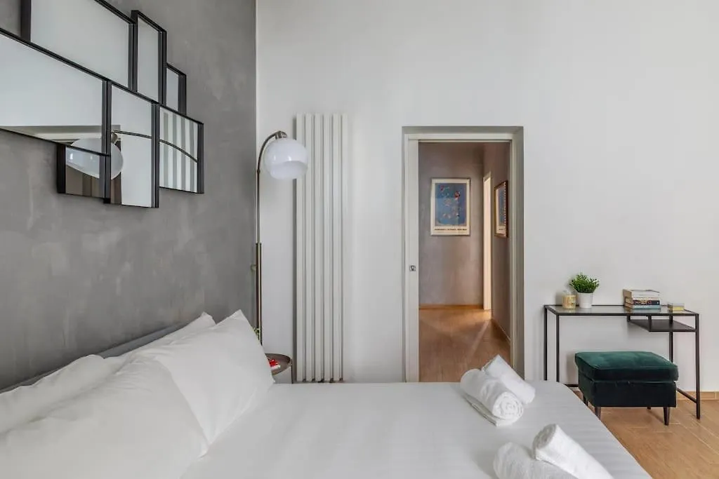 Vela House Apartment Milan Italy